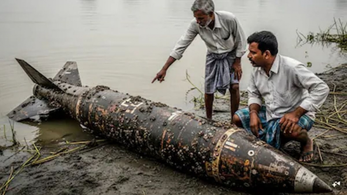 200-kg-os-raketabombat-talaltak-Jharkhand-Swarnarekha-folyójában-indiaban