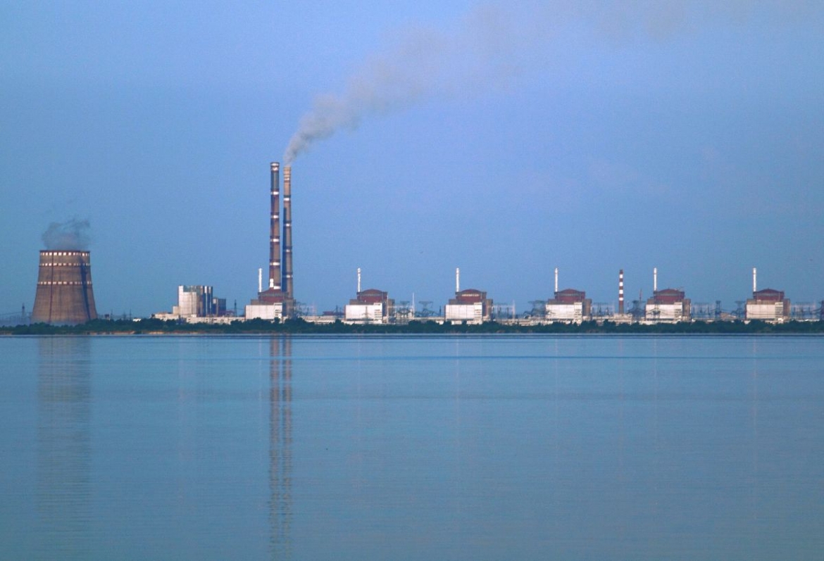 az-iaea-felugyeli-az-aknamentesitest-a-zaporizhzhia-villanyvezetek-javitasa-elott